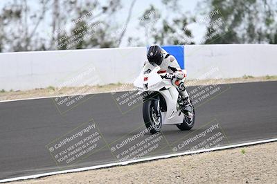 media/Apr-18-2025-TrackDaz (Fri) [[45f5874c44]]/A Group/Session 3 (Turn 6 - Outside)/
